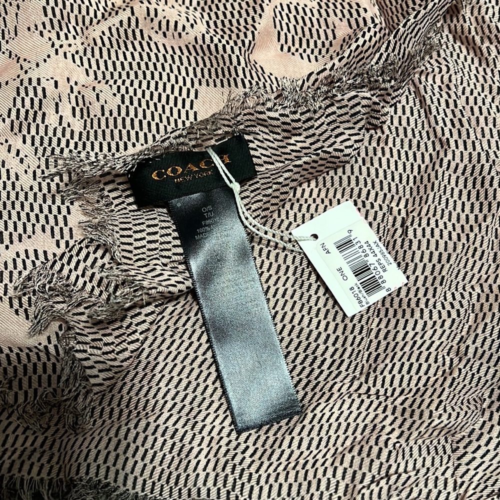 Coach scarf - Picture 2 of 3
